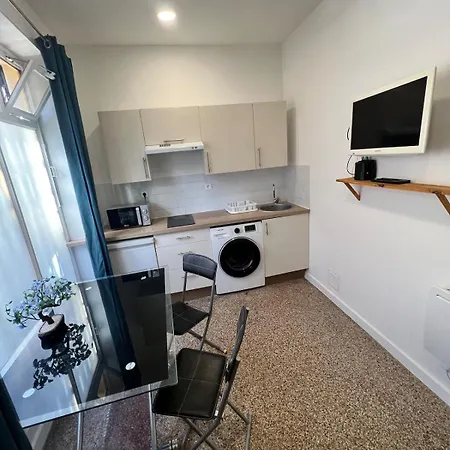 Apartment Au Coeur De A Deux Pas De La *
