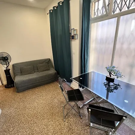 Au Coeur De A Deux Pas De La Apartment Nice